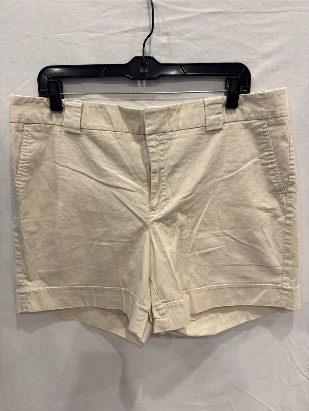 Dockers Cream Women's Cotton Bermuda Shorts 16W